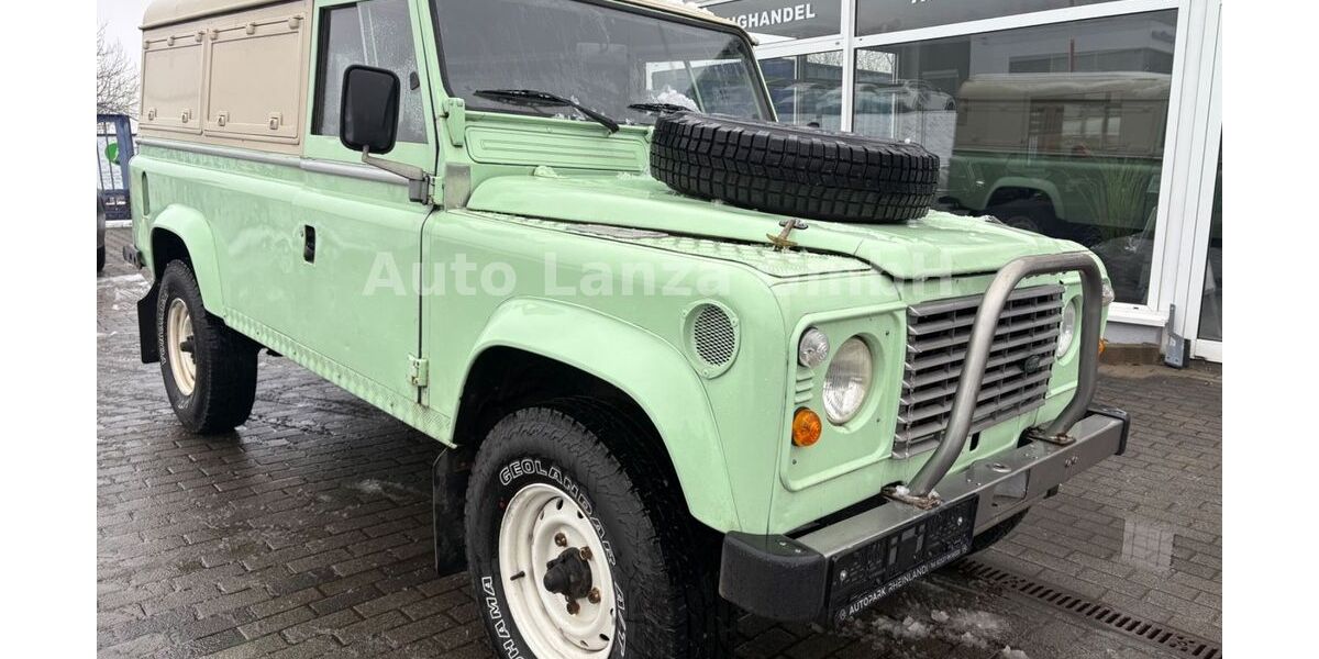 Land Rover Defender 152.018 km 21.490 &euro; Wetzlar 35579