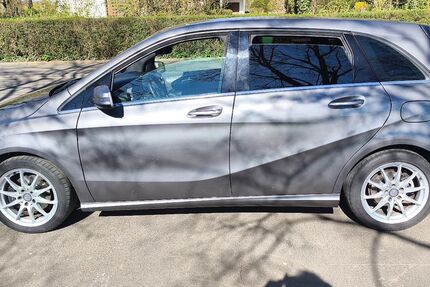 Mercedes-Benz B 200 146.000 km 9.900 &euro; Linden 35440
