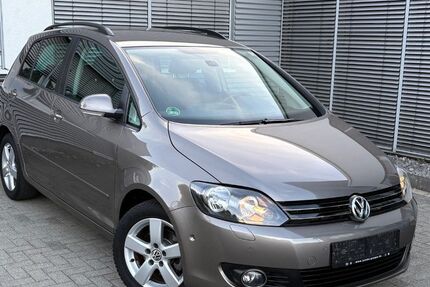VW Golf 30.000 km 8.990 &euro; Dillenburg 35683