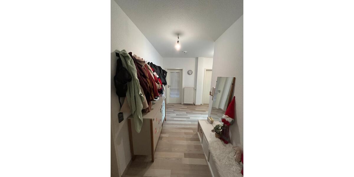 Etagenwohnung Gießen - 2 Zimmer, 70 m&sup2;, 890&euro; | Angebot:26581597