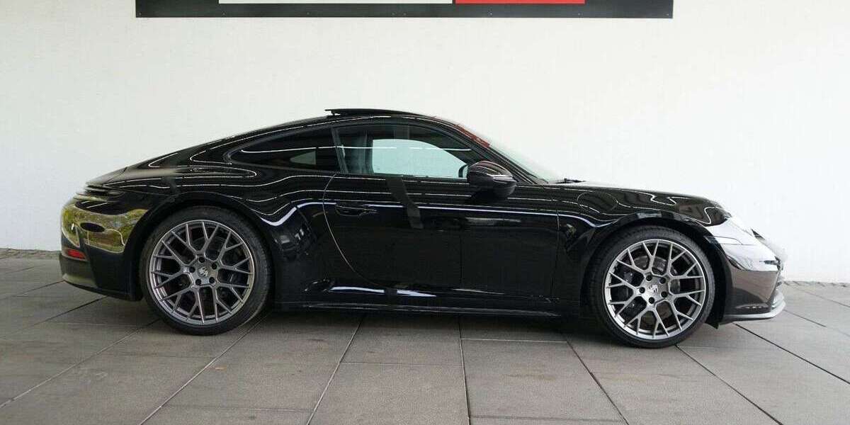 Porsche 992 28.000 km 131.880 &euro; Asslar 35614