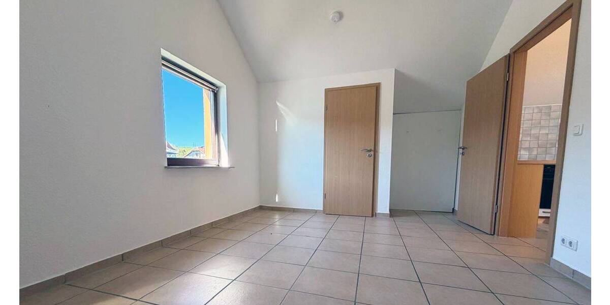 Etagenwohnung Solms Oberbiel - 2 Zimmer, 62 m&sup2;, 420&euro; | Angebot:26803644