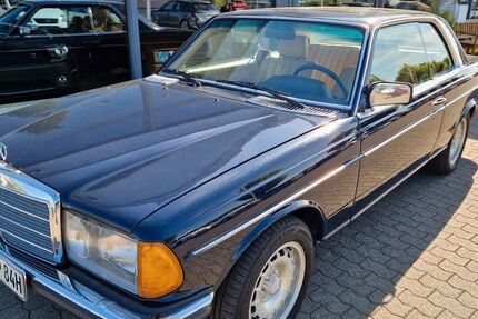 Mercedes-Benz CE 230 239.356 km 12.790 &euro; Ehringshausen 35630