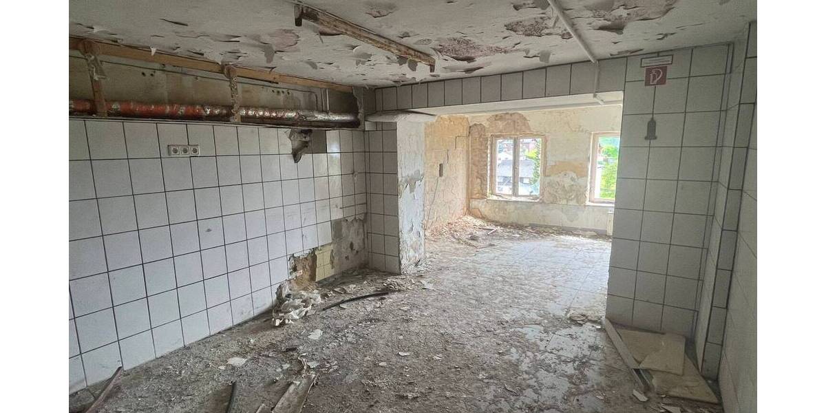 Mehrfamilienhaus, Wohnhaus Waldbrunn (Westerwald) / Fussingen Fussingen - 1 Zimmer, 250 m&sup2;, 85.000&euro; | Angebot:26155212