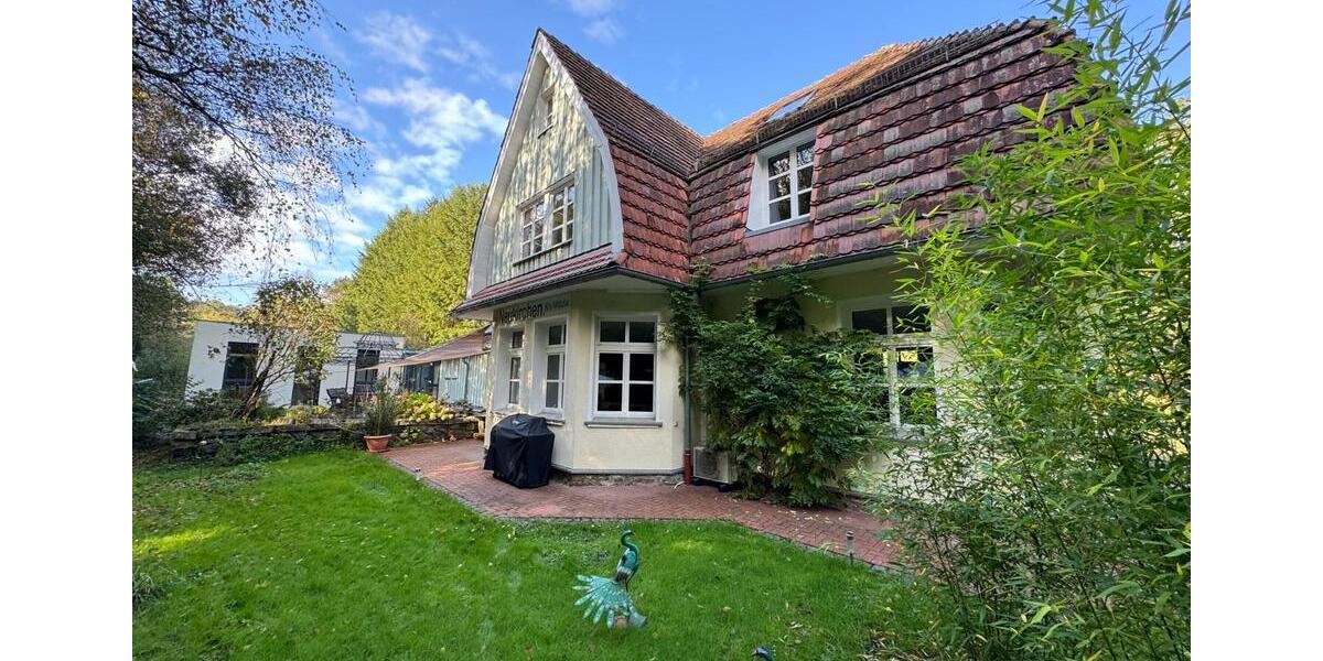 Villa Braunfels - 11 Zimmer, 333 m&sup2;, 1.200.000&euro; | Angebot:24576441