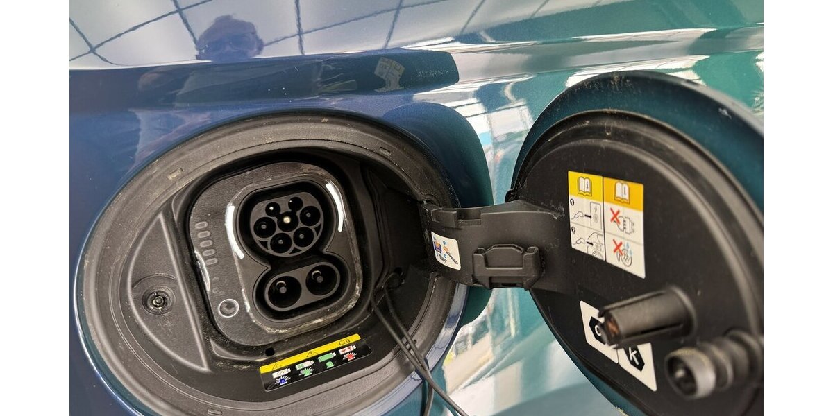 Fiat 500e Action 1.Hand Carplay 13.372 km 14.720 &euro; Lich 35423