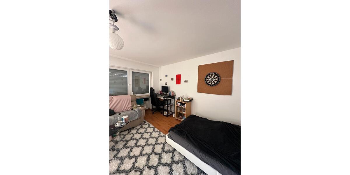 Etagenwohnung Gießen - 1 Zimmer, 18 m&sup2;, 450&euro; | Angebot:26033434