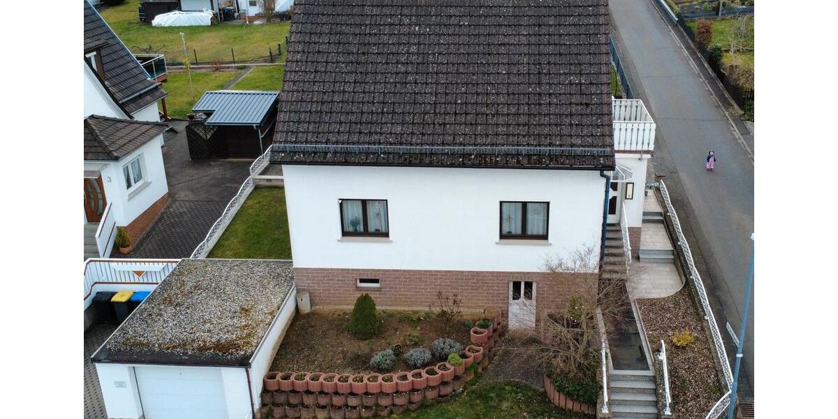 Einfamilienhaus Sinn - 4 Zimmer, 115 m&sup2;, 275.000&euro; | Angebot:26152879