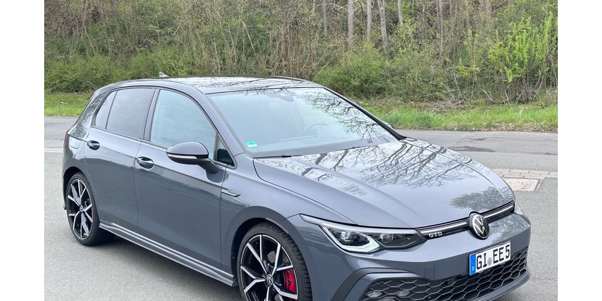VW Golf 70.068 km 28.300 &euro; Langgöns 35428