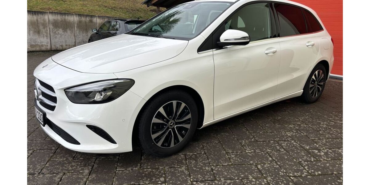 Mercedes-Benz B 200 99.680 km 18.900 &euro; Dillenburg 35685
