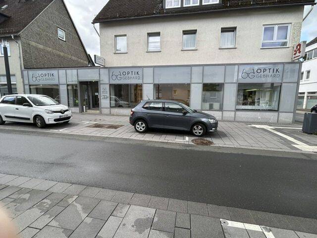 Gewerbeobjekt Haiger - 4 Zimmer, 1.500&euro; | Angebot:26859320