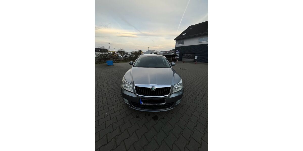 Skoda Octavia 370.000 km 4.500 &euro; Linden 35440