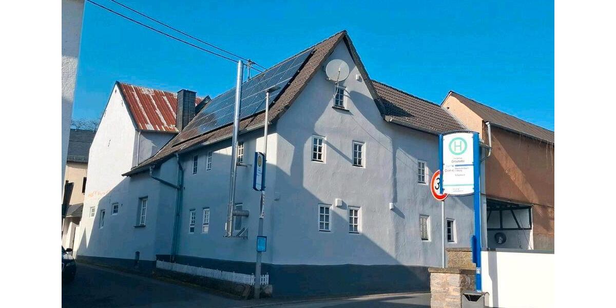 Einfamilienhaus Runkel - 7 Zimmer, 210 m&sup2;, 289.000&euro; | Angebot:26398152