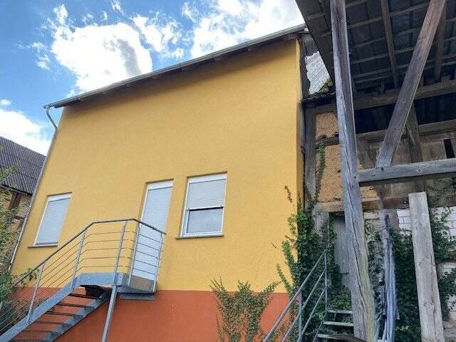 Bauernhaus, Landhaus Hüttenberg Vollnkirchen - 8 Zimmer, 233 m&sup2;, 265.000&euro; | Angebot:25780713