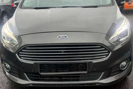 Ford S-Max 158.000 km 11.250 &euro; Pohlheim 35415
