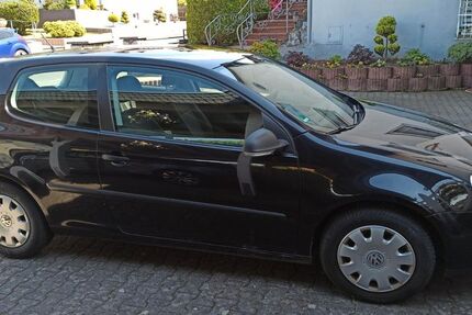 VW Golf 180.000 km 3.400 &euro; Reichartshausen 74934
