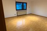Etagenwohnung Wehrheim - 3 Zimmer, 105 m&sup2;, 1.270&euro; | Angebot:25784276