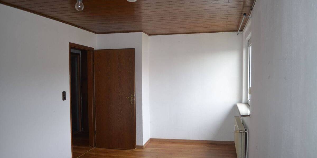 Etagenwohnung Grävenwiesbach Mönstadt - 2 Zimmer, 68 m&sup2;, 570&euro; | Angebot:25928500