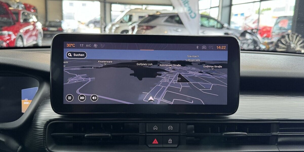 Jeep Avenger 1.2 Altitude Kamera JBL Soundsystem 55.570 km 16.320 &euro; Lich 35423