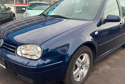 VW Golf 150.000 km 1.999 &euro; Münzenberg Gambach 35516
