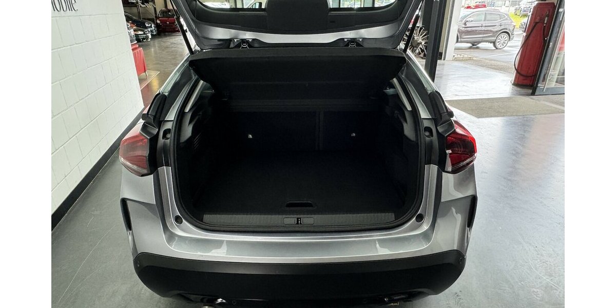 Citroen C4 130 Puretech Feel Pack LED Winterpaket 49.200 km 13.746 &euro; Lich 35423