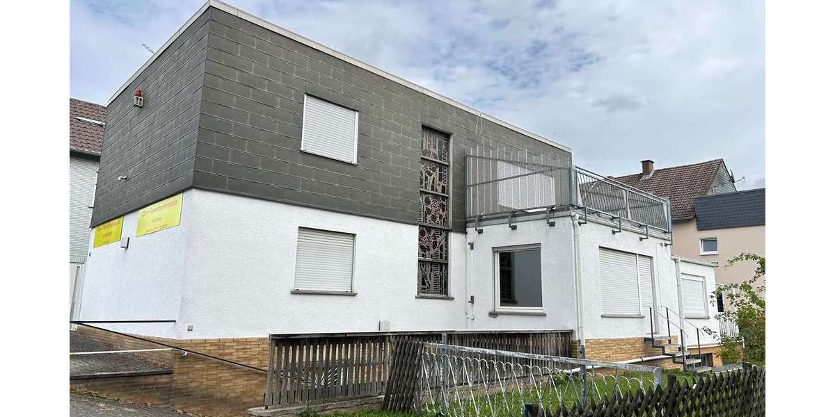 Einfamilienhaus Bad Nauheim - 25 Zimmer, 631 m&sup2;, 970.000&euro; | Angebot:25022853