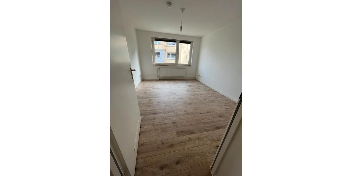 Etagenwohnung Gießen - 3 Zimmer, 70 m&sup2;, 925&euro; | Angebot:25420654