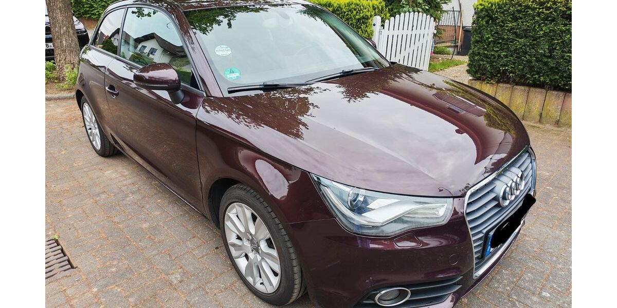 Audi A1 322.561 km 2.300 &euro; Bad Nauheim 61231
