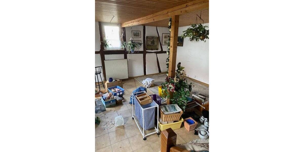 Bauernhaus, Landhaus Hüttenberg Vollnkirchen - 8 Zimmer, 233 m&sup2;, 265.000&euro; | Angebot:25780713