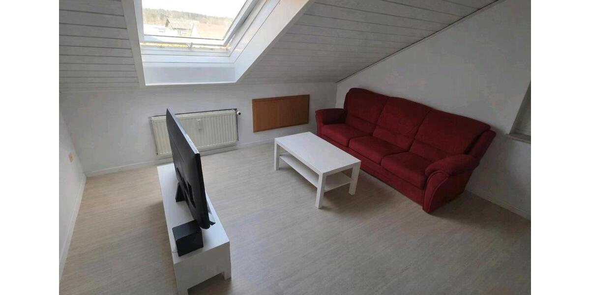 Dachgeschoßwohnung Gießen Allendorf - 2 Zimmer, 64 m&sup2;, 700&euro; | Angebot:25920476