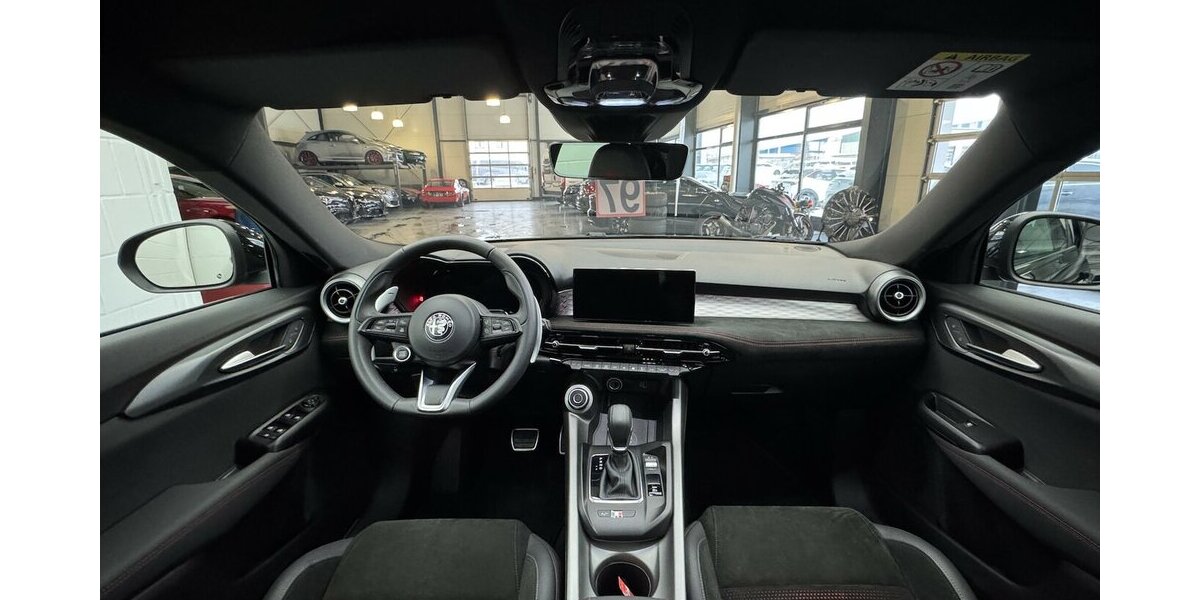 Alfa Romeo Tonale 1.5 VGT Veloce 48 V Hybrid LED 21.600 km 26.385 &euro; Lich 35423