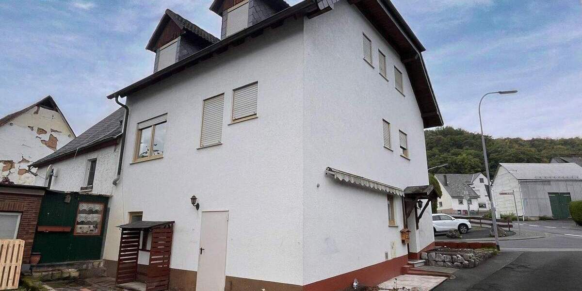 Einfamilienhaus Breitscheid Erdbach - 5 Zimmer, 120 m&sup2;, 189.000&euro; | Angebot:25770524