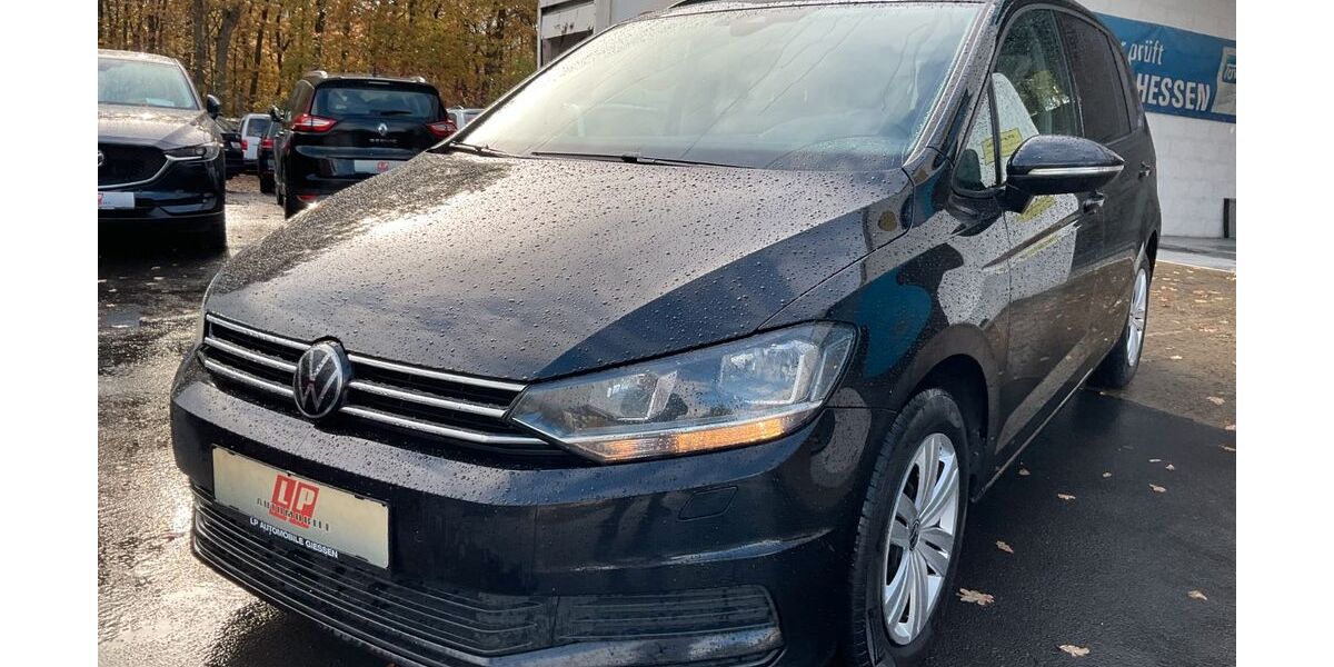 VW Touran 302.721 km 10.490 &euro; Giessen 35394