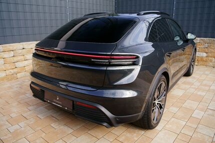 Porsche Macan 9.299 km 72.880 &euro; Asslar 35614