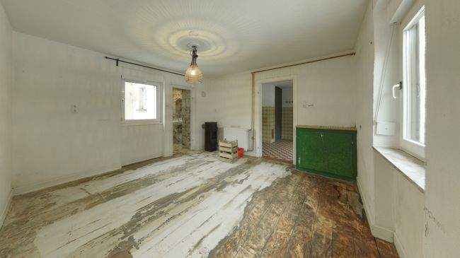 Einfamilienhaus Leun Stockhausen - 7 Zimmer, 186 m&sup2;, 189.500&euro; | Angebot:25662047