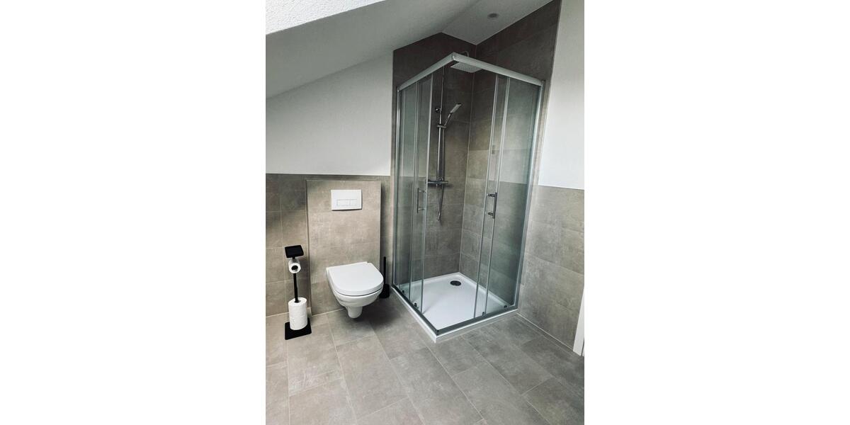Dachgeschoßwohnung Braunfels - 3 Zimmer, 120 m&sup2;, 2.790&euro; | Angebot:26420245