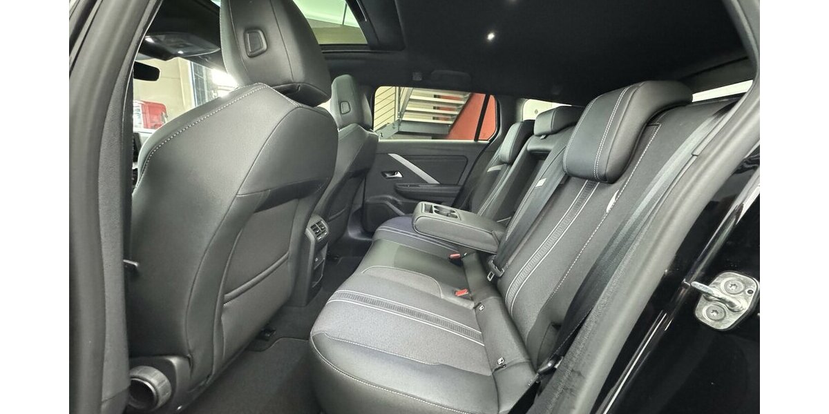 Opel Astra GS 1.5 CDTi Ultimate 1.Hand Full LED 36.700 km 22.970 &euro; Lich 35423