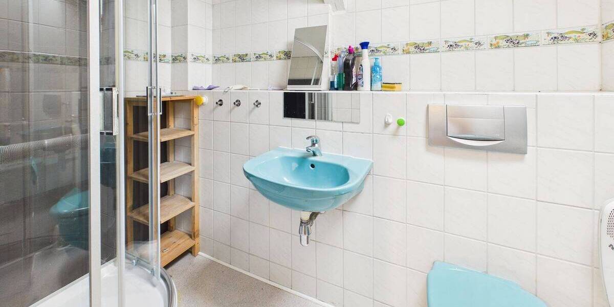 Doppelhaushälfte Gießen Kleinlinden - 7 Zimmer, 181 m&sup2;, 350.000&euro; | Angebot:26119405