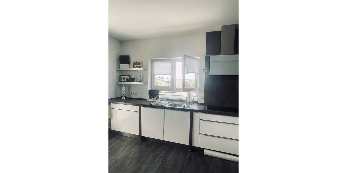 Etagenwohnung Linden Großen-Linden - 2 Zimmer, 83 m&sup2;, 320.000&euro; | Angebot:25773589