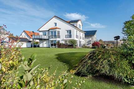 Haus Wehrheim - 12 Zimmer, 383 m&sup2;, 2.330.000&euro; | Angebot:24391499