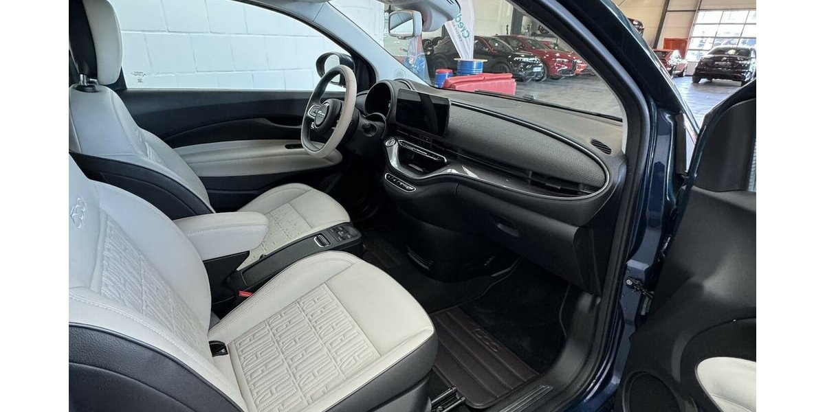 Fiat 500e La Prima by Bocelli 1.Hand Cabrio 42 kWh 14.600 km 24.690 &euro; Lich 35423