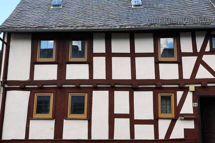 Haus Greifenstein - 7 Zimmer, 168 m&sup2;, 69.000&euro; | Angebot:25851158