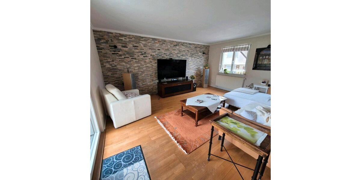 Einfamilienhaus Butzbach - 6 Zimmer, 180 m&sup2;, 450.000&euro; | Angebot:26378161