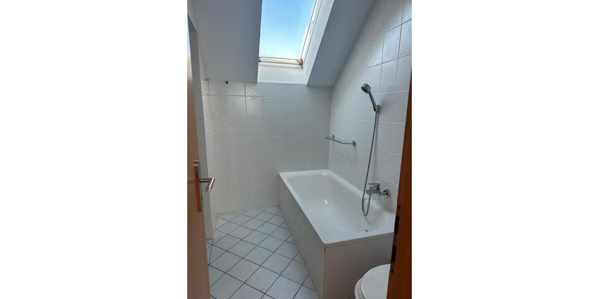 Maisonettenwohnung Linden - 3.5 Zimmer, 108 m&sup2;, 319.000&euro; | Angebot:27084490
