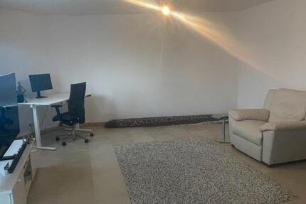 Wohnung Gießen - 2 Zimmer, 75 m&sup2;, 590&euro; | Angebot:27605090