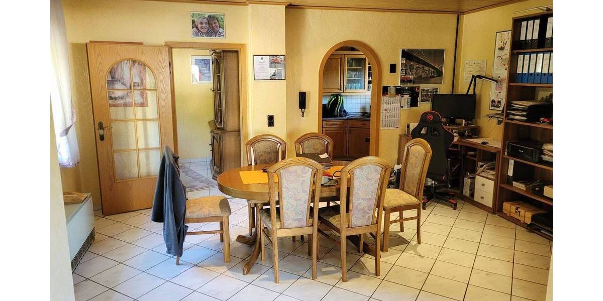 Mehrfamilienhaus, Wohnhaus Weilburg Ahausen - 6 Zimmer, 212 m&sup2;, 259.000&euro; | Angebot:26675034