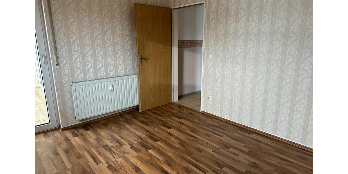 Etagenwohnung Hüttenberg - 4 Zimmer, 100 m&sup2;, 239.000&euro; | Angebot:25779181