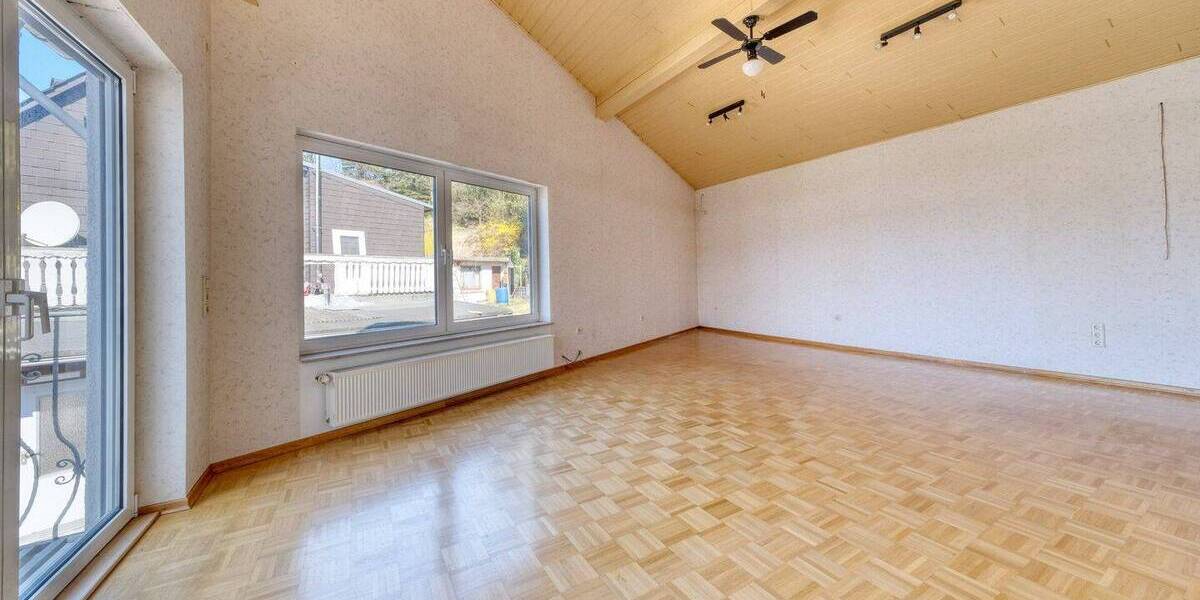 Einfamilienhaus Herborn / Seelbach Seelbach - 7 Zimmer, 193 m&sup2;, 269.000&euro; | Angebot:26160423