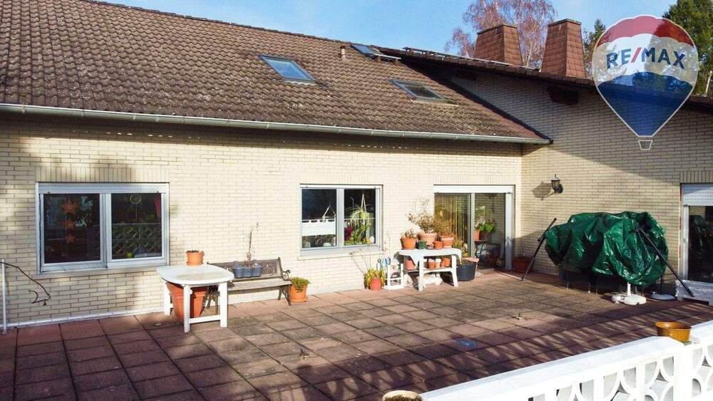 Mehrfamilienhaus, Wohnhaus Runkel Schadeck - 9 Zimmer, 360 m&sup2;, 425.000&euro; | Angebot:25664422