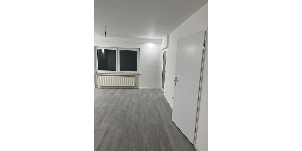 Erdgeschoßwohnung Gladenbach - 1 Zimmer, 93 m&sup2;, 1.005&euro; | Angebot:25962792